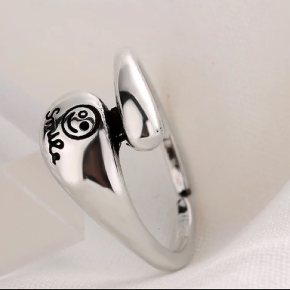 Happy Face Sterling Silver Smile Adjustable Ring - Picture 5 of 7